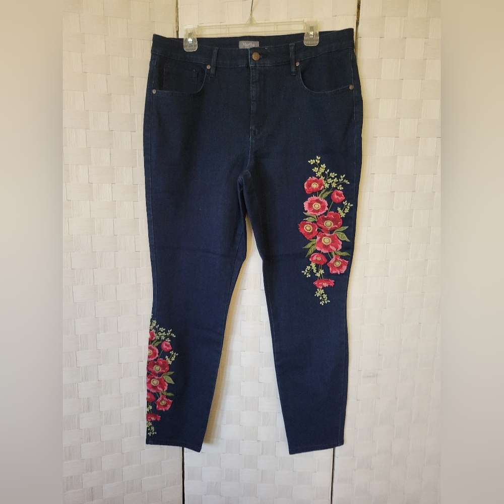 Martha Stewart Floral Embroidered Women's Jeans 16